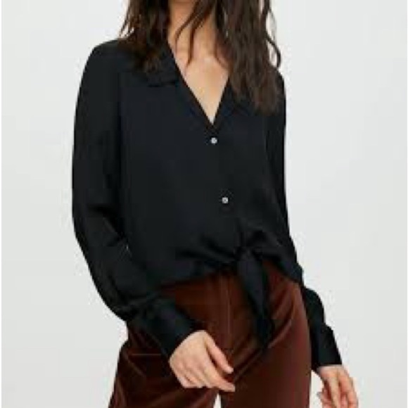 Aritzia Wilfred free tie up blouse - Picture 10 of 10